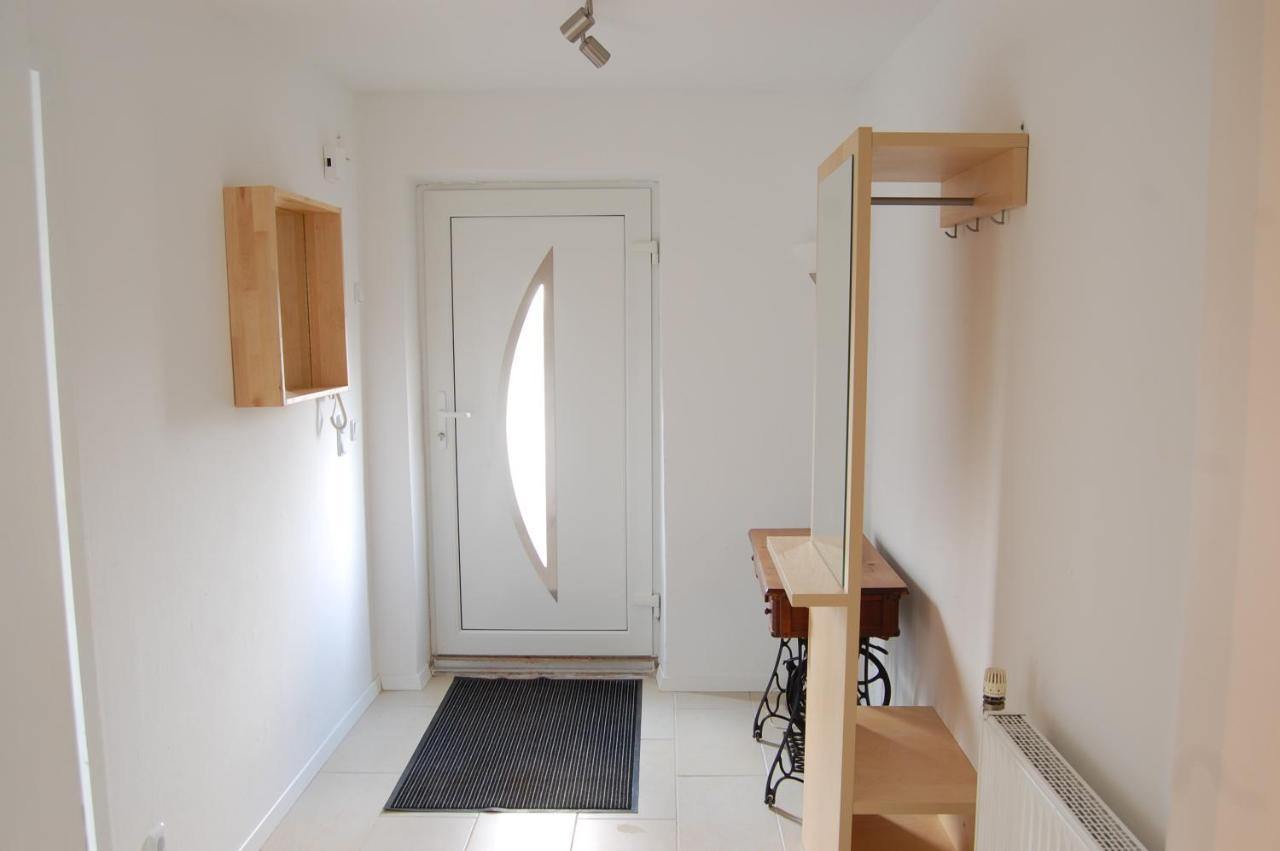 Wohnung Mit Kamin Terrasse Und Grill In Der Naehe Von Nuernberg Burgthann Exterior photo